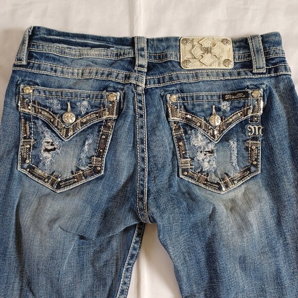 Miss Me Jeans Signature Crop Flap Pockets Bling Sequins Distressed Size 31 - Picture 5 of 14